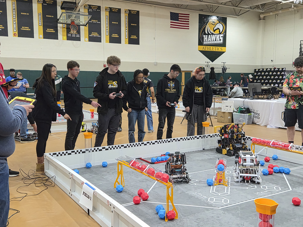 CSM robotics team compete in tournament