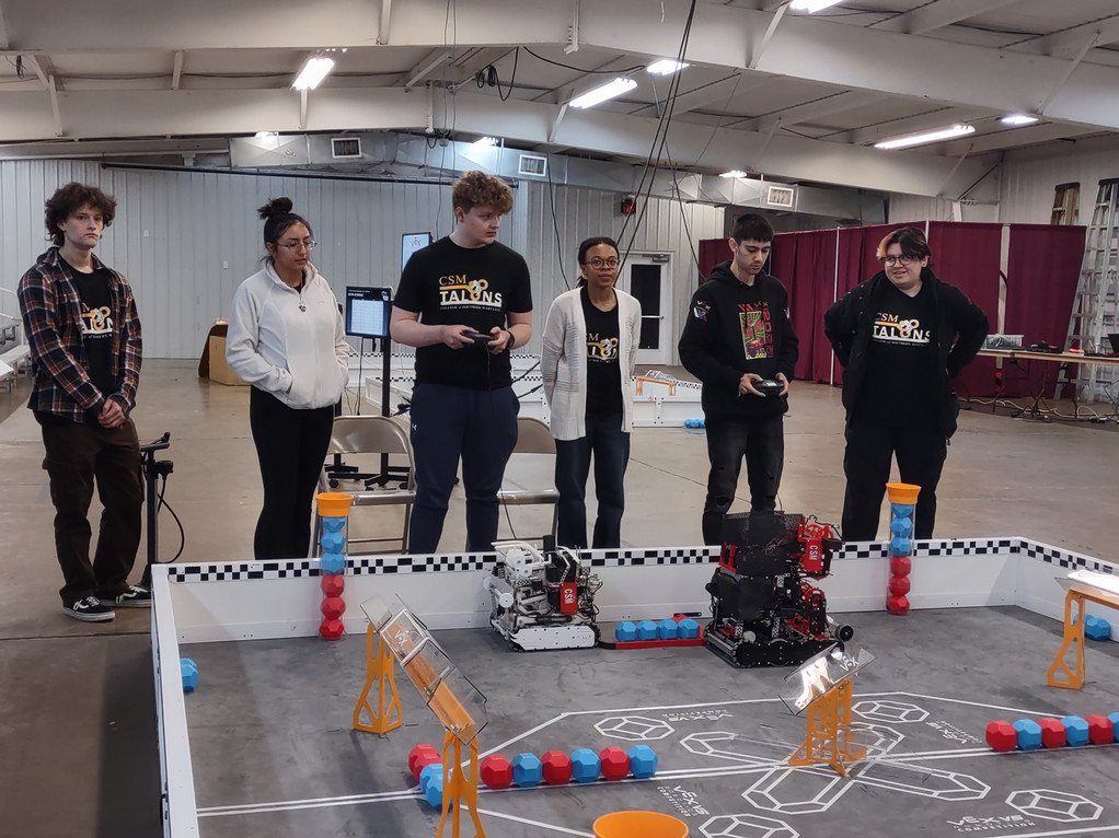 CSM Talons Robotics team at competition